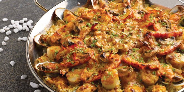 Baked seafood rice