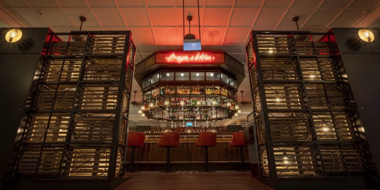 Burger & Lobster Raffles Hotel