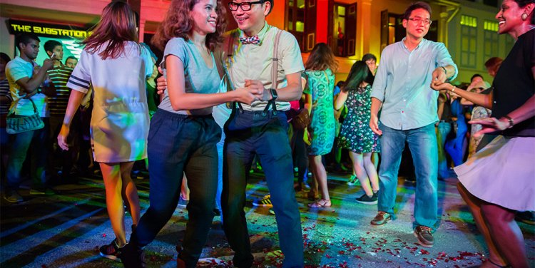 The Bloc Party @ Armenian Street