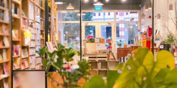 Grassroots Book Room