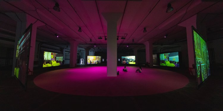 Choy Ka Fai, CosmicWander: Expedition, 2021, presented at Tanjong Pagar Distripark; image courtesy of Singapore Art Museum