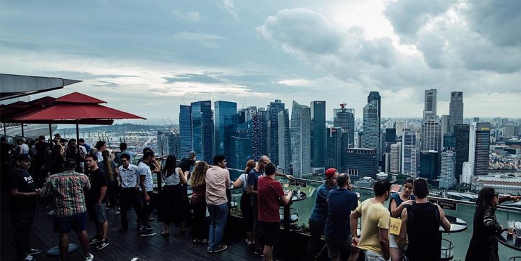 Photo credit: Ce La Vi Singapore's Facebook page