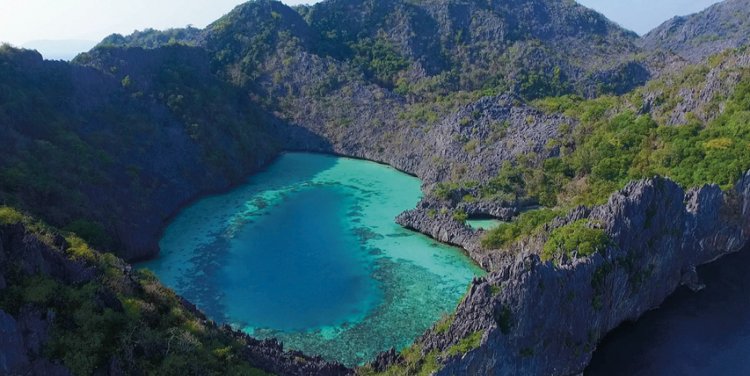 Cocks Comb Island, Credit Photo: Grand Andaman Travel