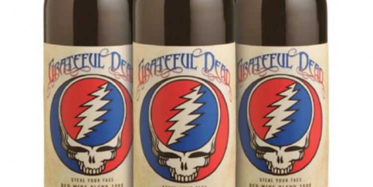 2010 Grateful Dead Steal Your Face Red Wine Blend; Hard Rock Cafe, Singapore
