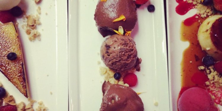 Desserts at Napoleon