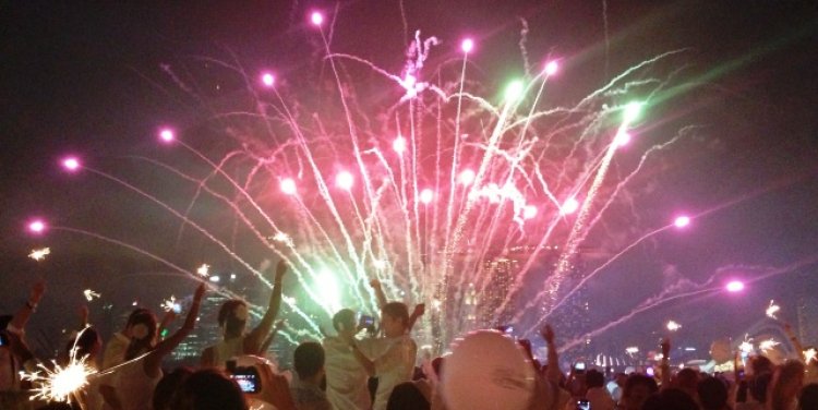 Fireworks at Diner En Blanc