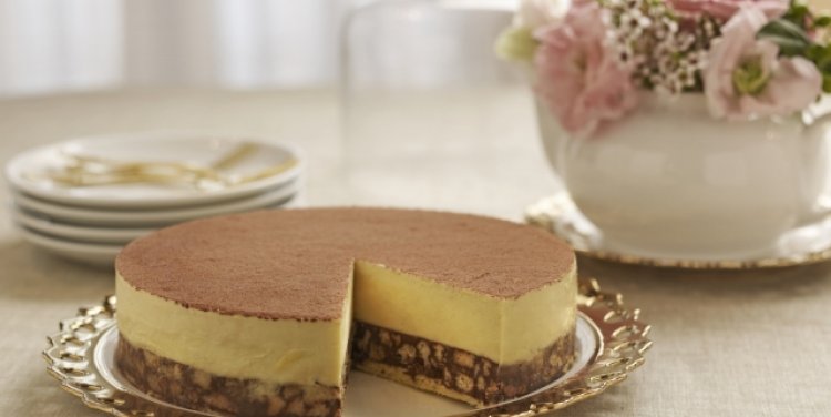 Durian chocolate marquise cake 