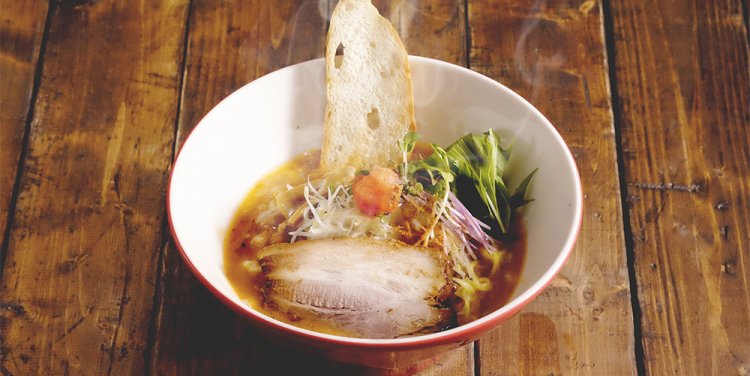 Ebi-Tori Menzo. Photo credit: WAttention Singapore