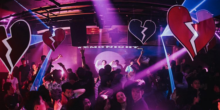 Emo Night. Photo credit: EmonightSG's Facebook page