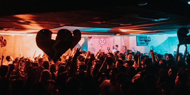 Emo Night at Kilo Lounge. Photo credit: Emonightsg's Facebook page