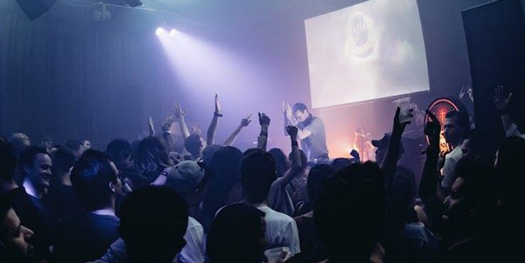 Escape 56 presents Roman Flugel, 2017. Photo credit: Escape 56's Facebook page (shot by Colossal Photos)