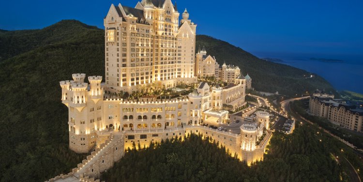 The Castle Hotel in China (credit: The Luxury Collection Hotels and Resorts)