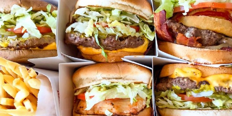 All photos credit: Fatburger SG Facebook