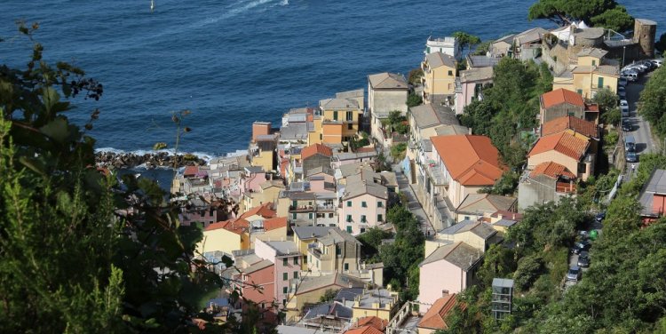 Cinque Terre - Photo by Gary Bembridge via Flickr