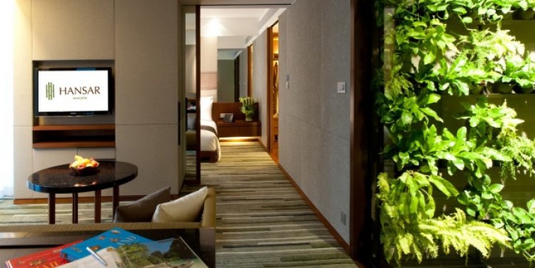 Hansar Bangkok Urban Suite Garden