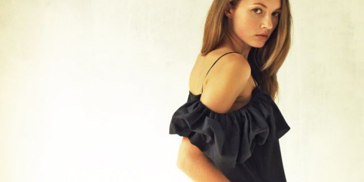 In Good Company; Front Row, Singapore