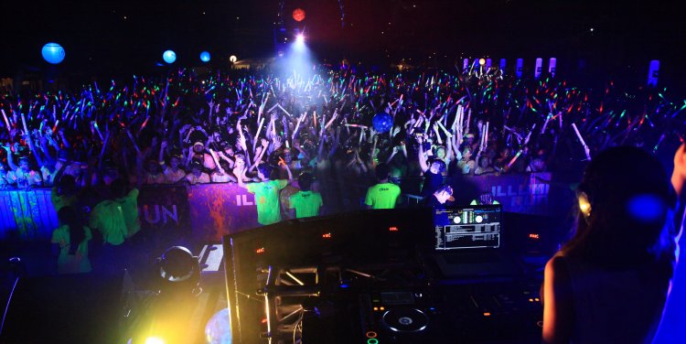 Photo credits: Run Society