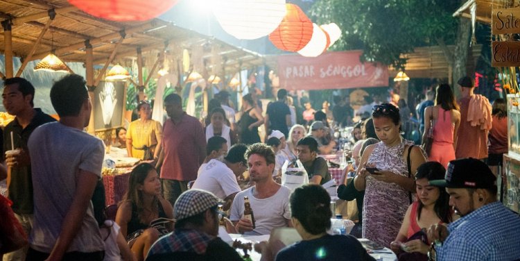 Closing Night Party. Taman Kuliner. Photo credit: Anggara Mahendra. 