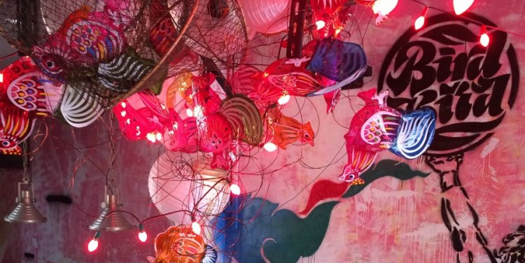 Bird Bird's interior