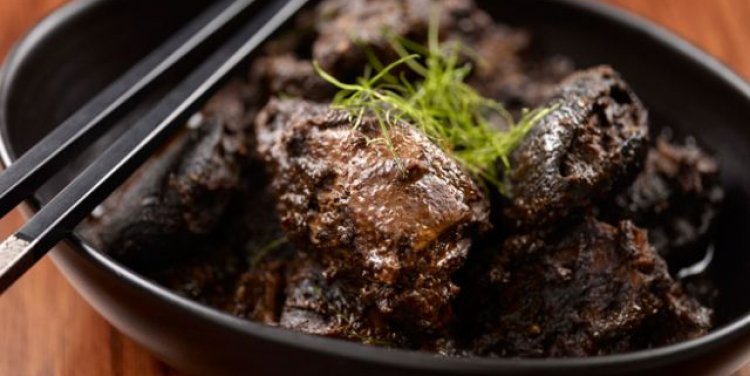 Indocafe's ayam buah keluak