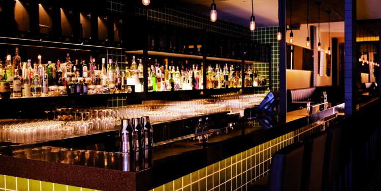 <a href="http://is.gd/cufflink_club" target="_blank">The Cufflink Club</a>