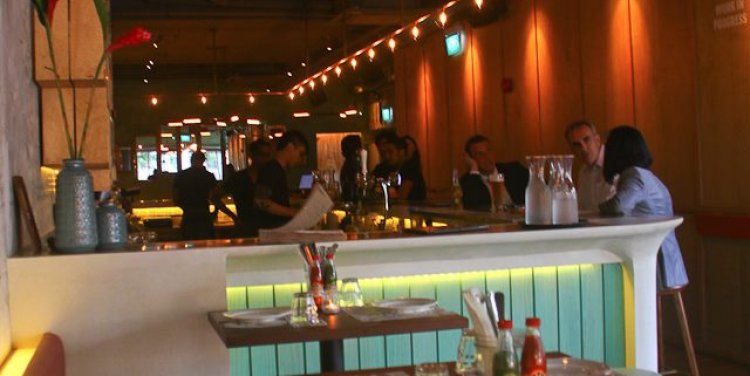 Lucha Loco, photo credit: www.facebook.com/LuchaLocoSingapore