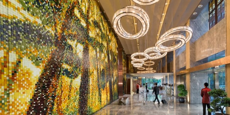 Mandarin Oriental Pudong Shanghai lobby