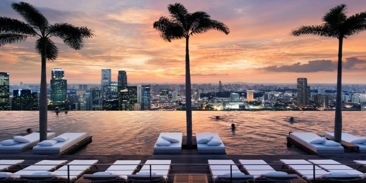 Sands SkyPark Infinity Pool