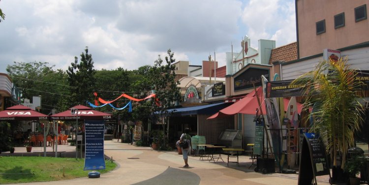 Marine Cove; Photo Credit: Wikipedia