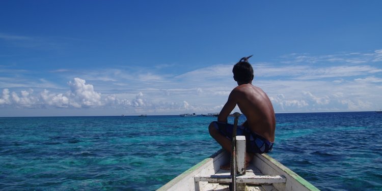 Meno from snorkelling boat