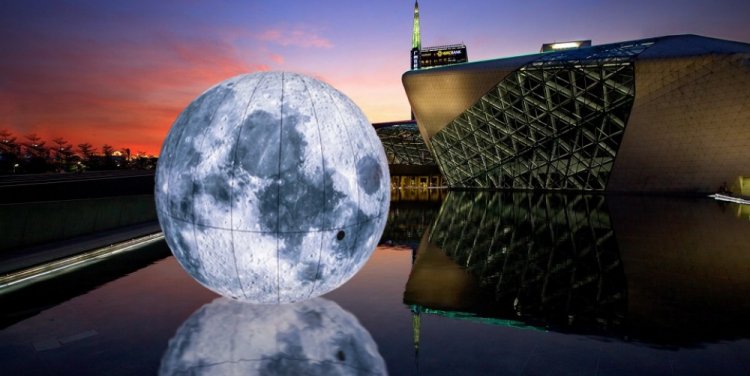 i Light Marina Bay 2016