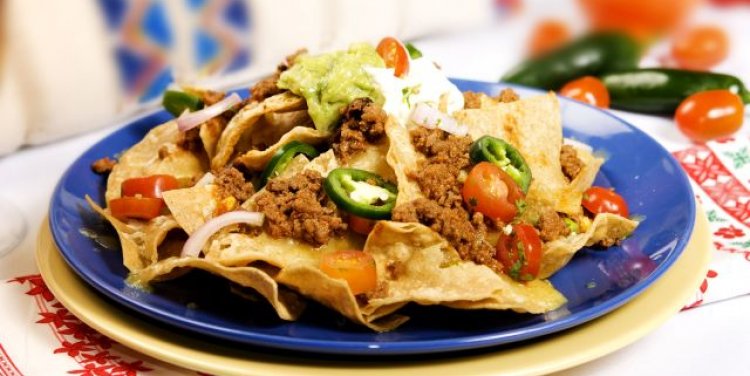 Nachos; Muchos Mexican Bar & Restaurant, Singapore