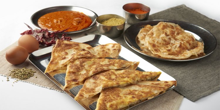 Casuarina Curry Restaurant's roti prata at River Hawker Festival