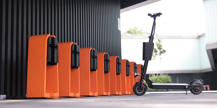 Neuron Mobility e-scooters