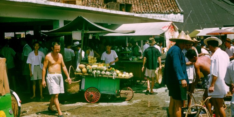 Old Ellenborough Market