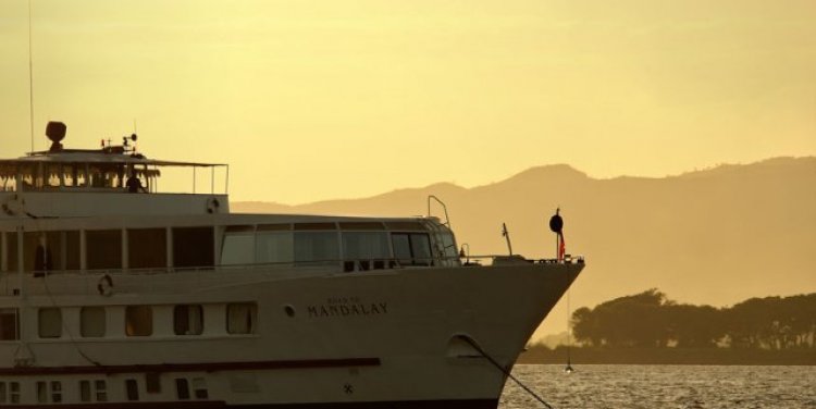 Myanmar Cruise; Photo Credit: www.orient-express.com 