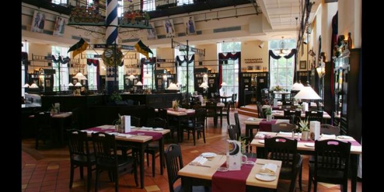 Paulaner Bräuhaus Singapore 