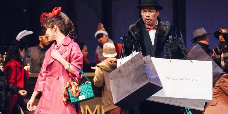 Ming-Mou Hsieh in La Boheme (photo credit: Kaohsiung Symphony Orchestra)