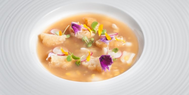 Razor Clams Tau Suan at Pidgin Kitchen & Bar 