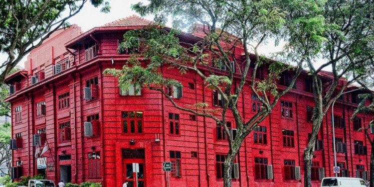 Red Dot Traffic Building