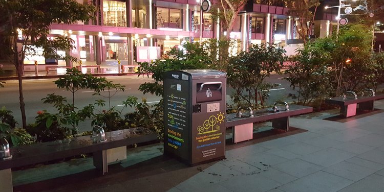 A Bigbelly "smart" bin on Orchard Road. Photo credit: ORBA