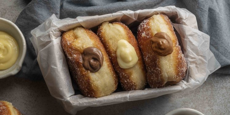 Sourdough Bombos (Credit: The Fat Kid Bakery)