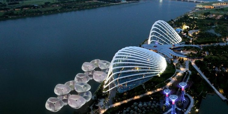 Solar Orchid (artist's impression, by Spark Architects)