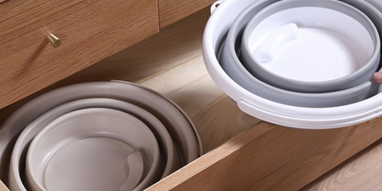 Multipurpose collapsible pail