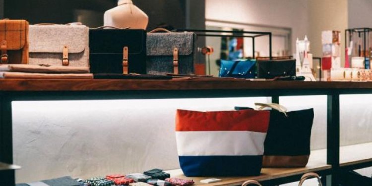 Sunday in the City; PACT, Singapore