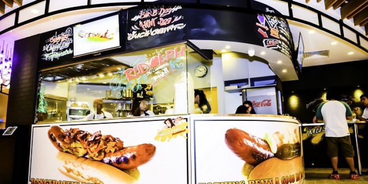 The Mustard Incident, Singapore