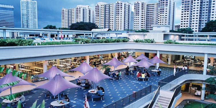 Tiong Bahru Market (before renovation). Photo credit: Flickr user Bernard Oh
