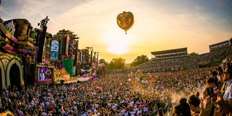 Tomorrowland 2019