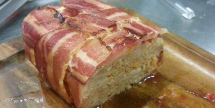 Bacon weave turkey meatloaf