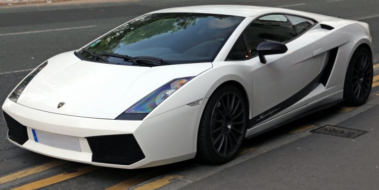 Uber Supercar - Lamborghini Gallardo